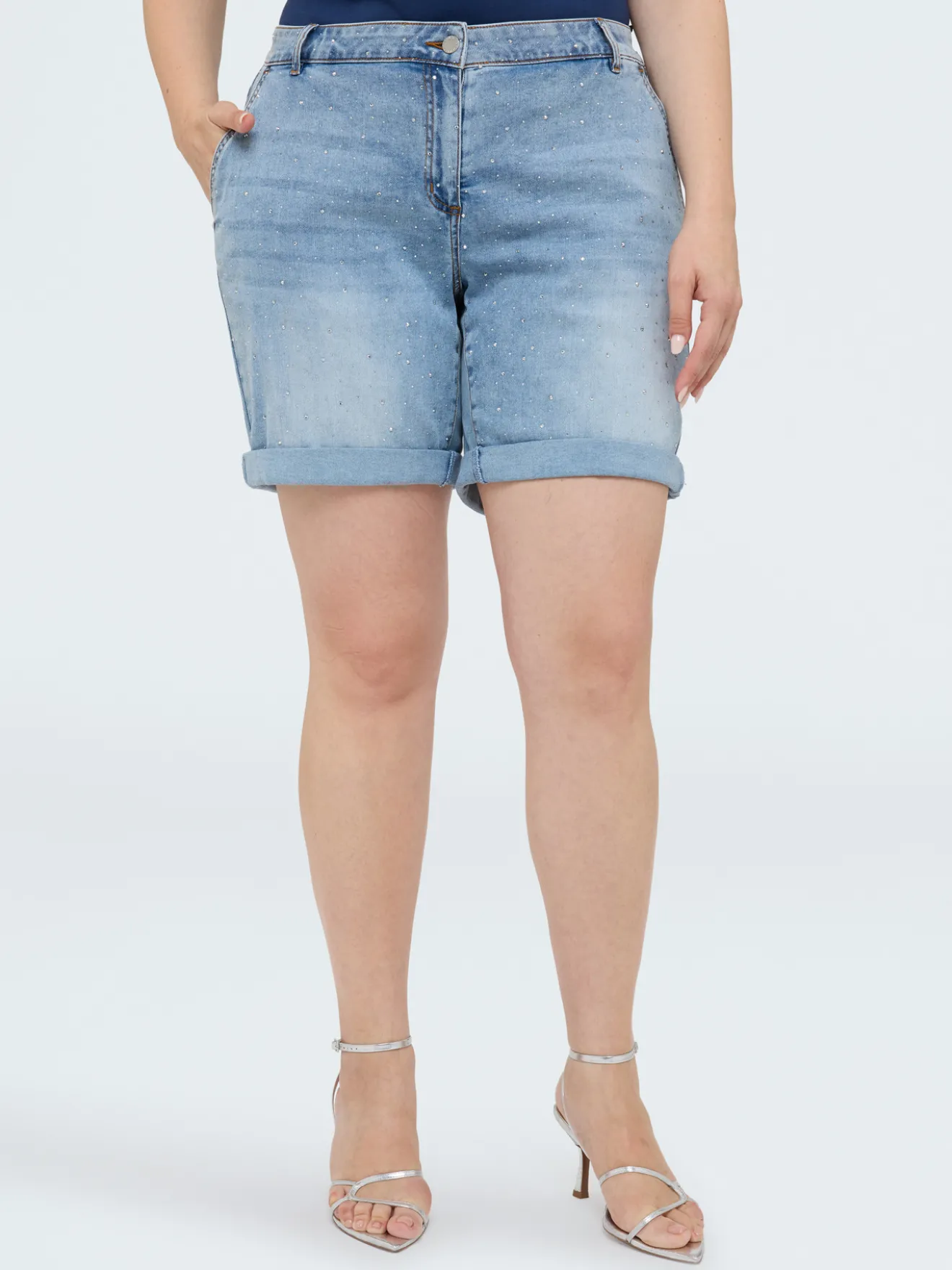 Shorts in denim con punti luce