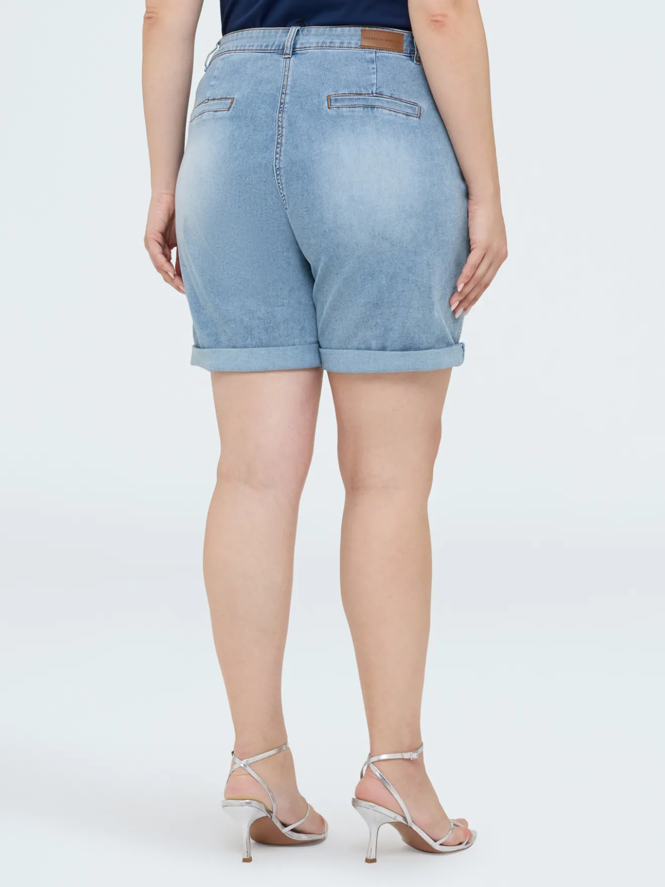 Shorts in denim con punti luce
