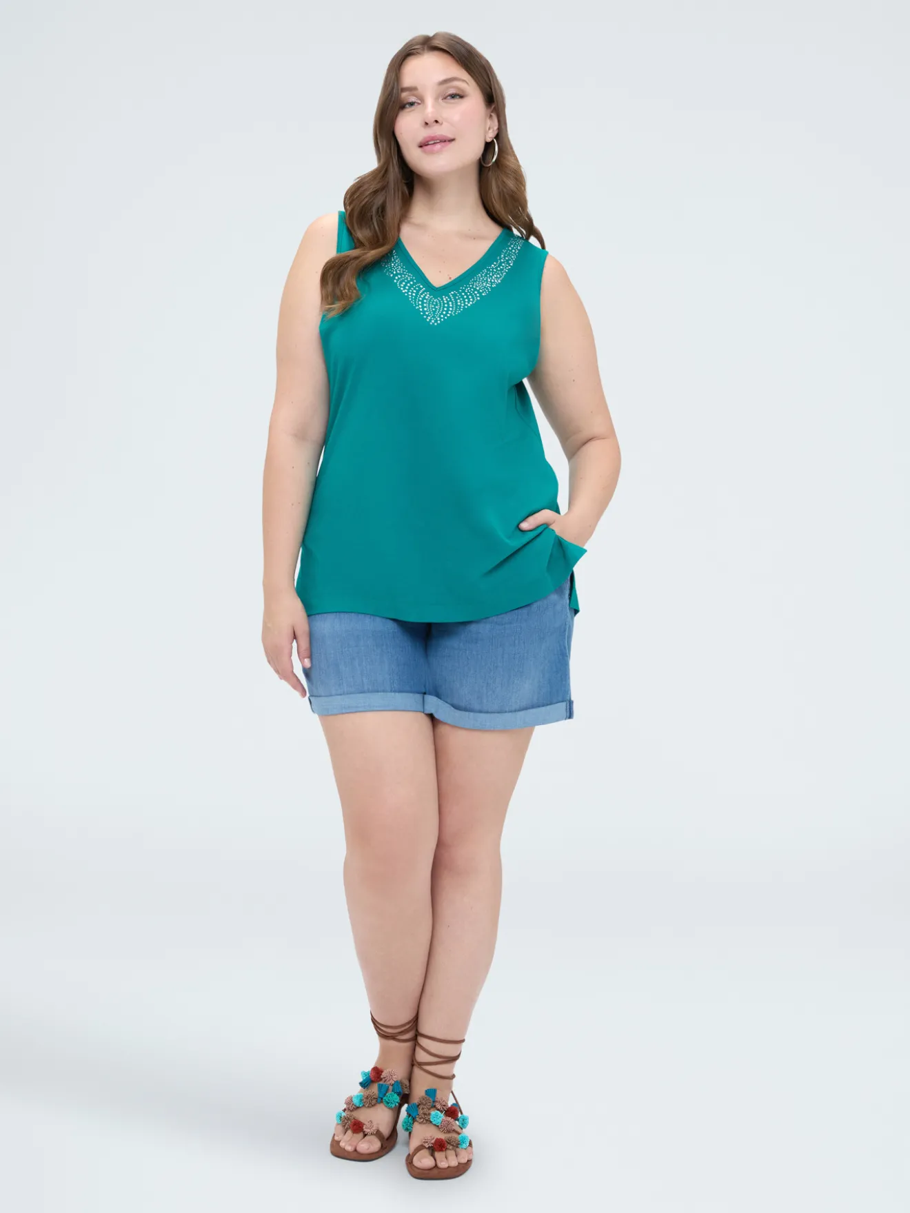 Top in cotone con strass