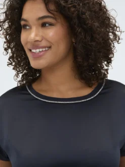 T-shirt bimaterica con applicazioni luminose