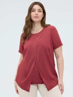 T-shirt bimaterica con dettaglio portafoglio