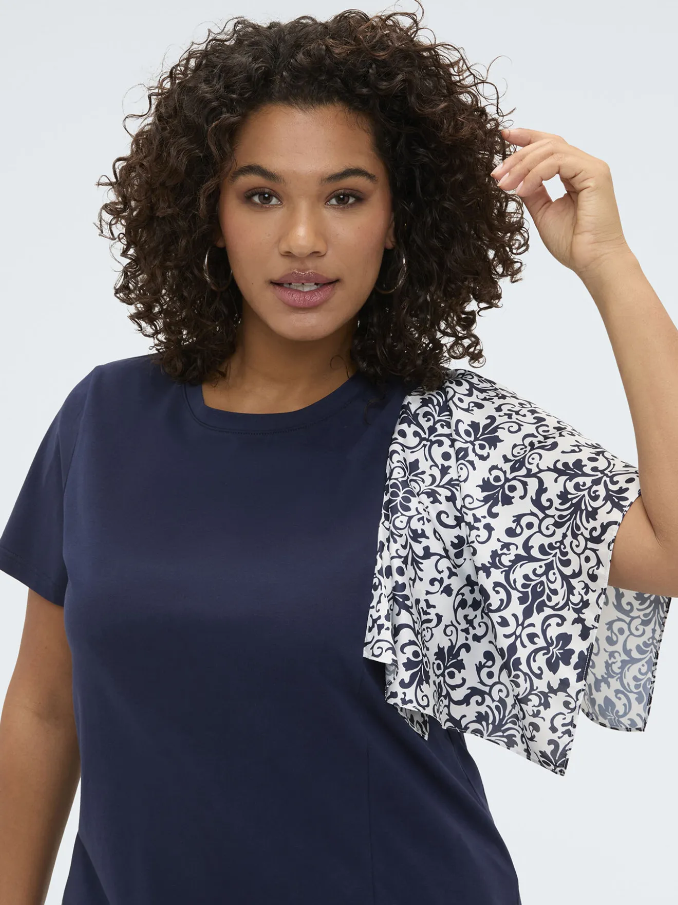 T-shirt bimaterica con manica stampata