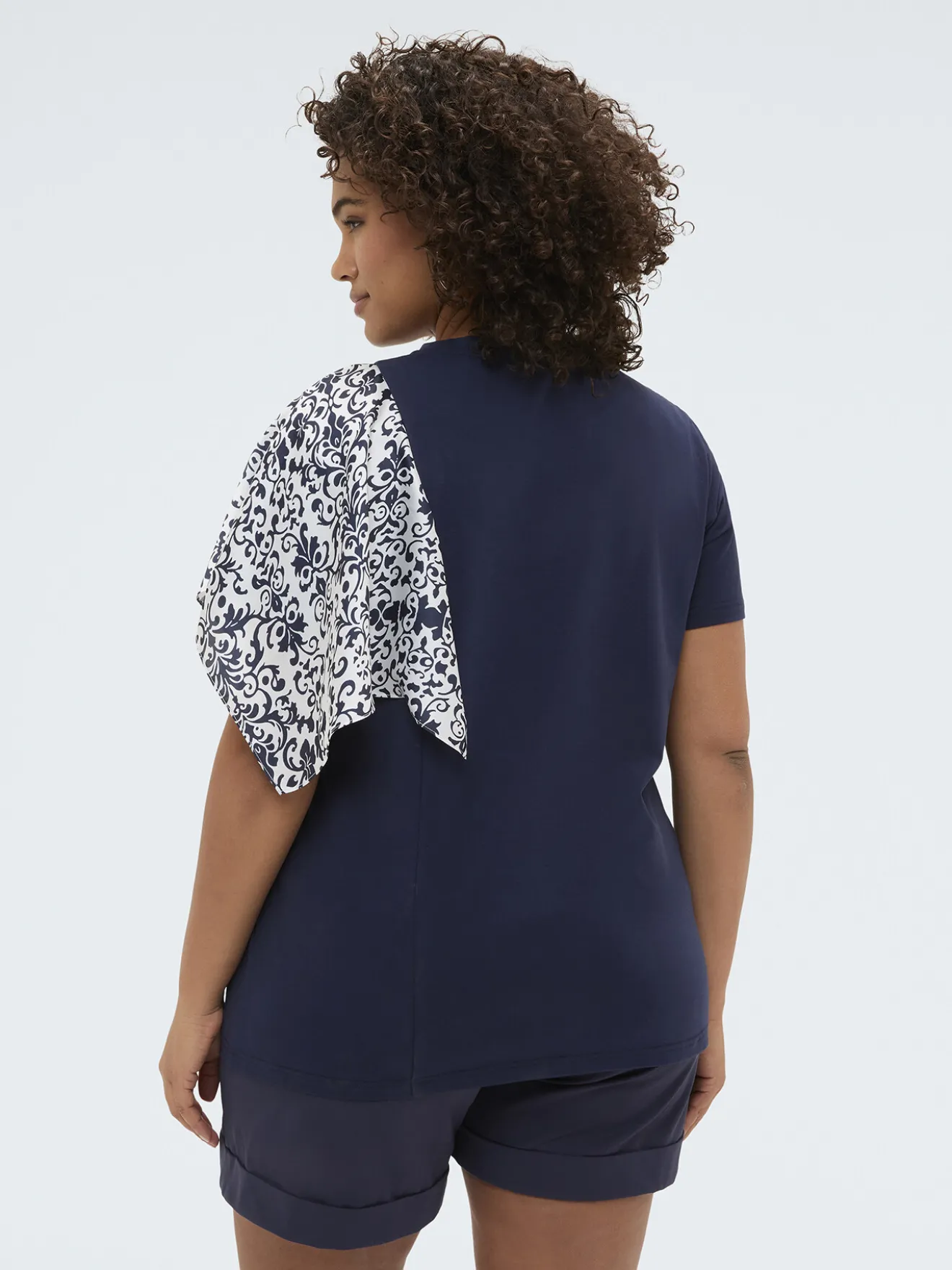 T-shirt bimaterica con manica stampata