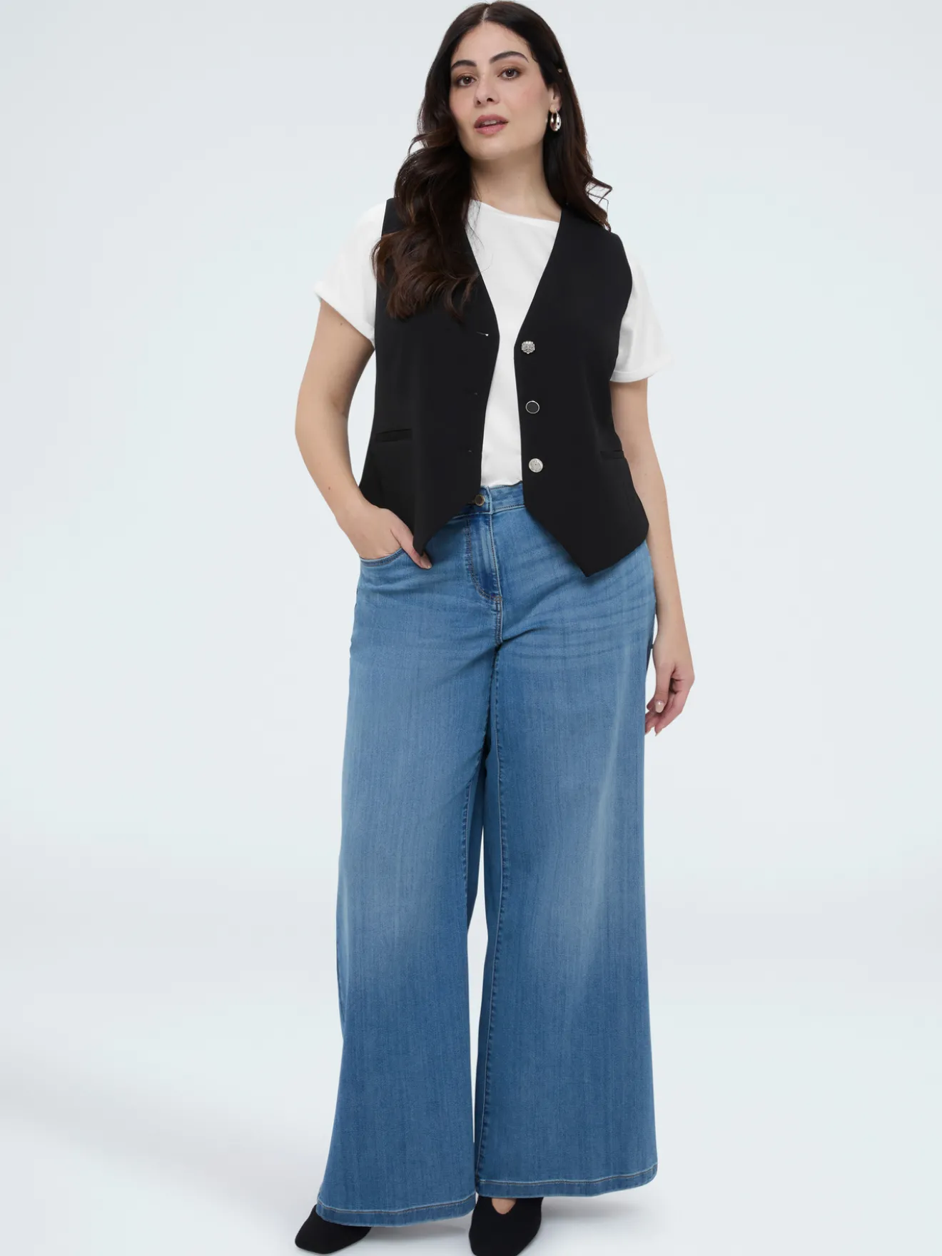 T-shirt bimaterica con scollo tondo