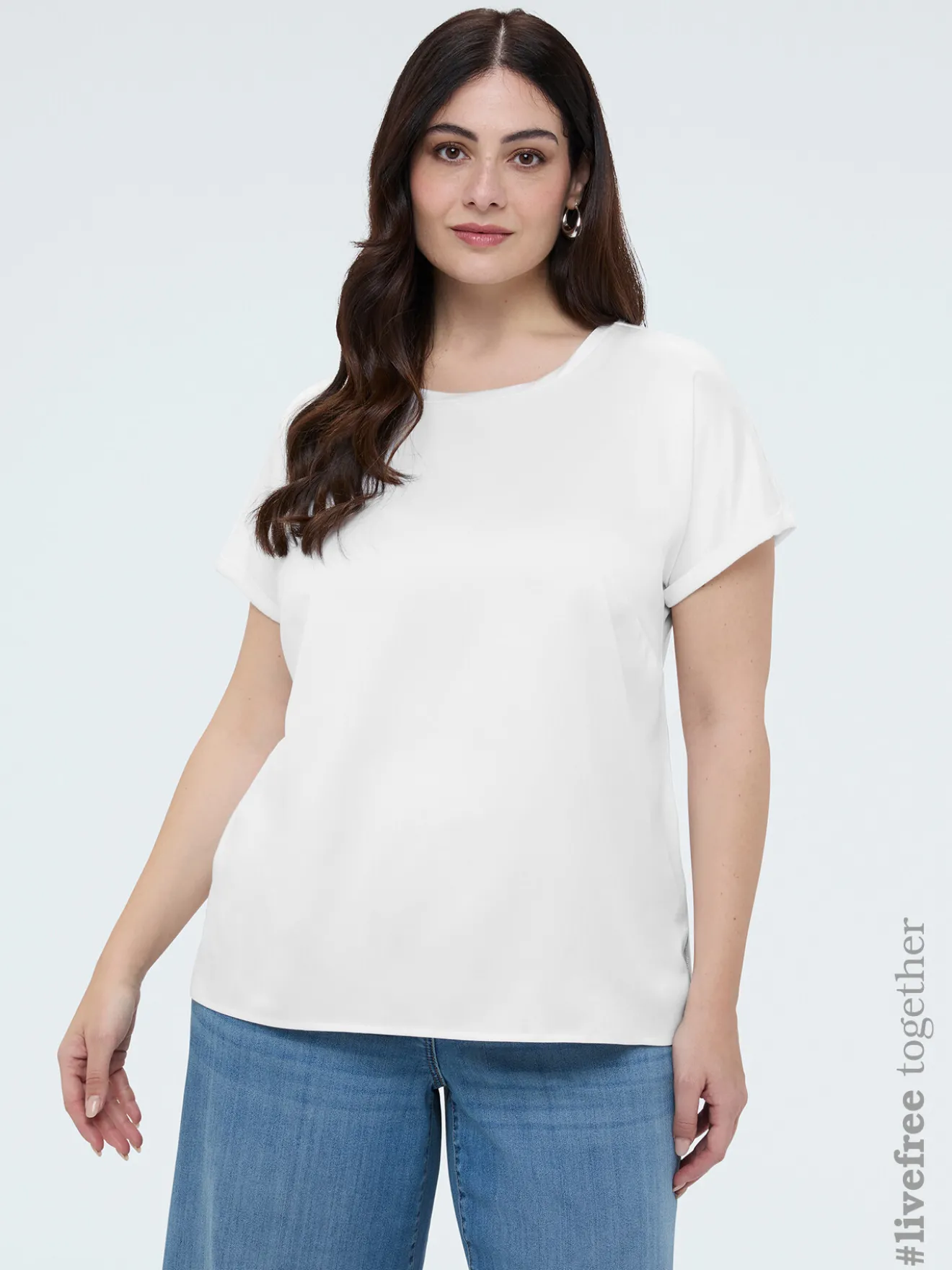 T-shirt bimaterica con scollo tondo