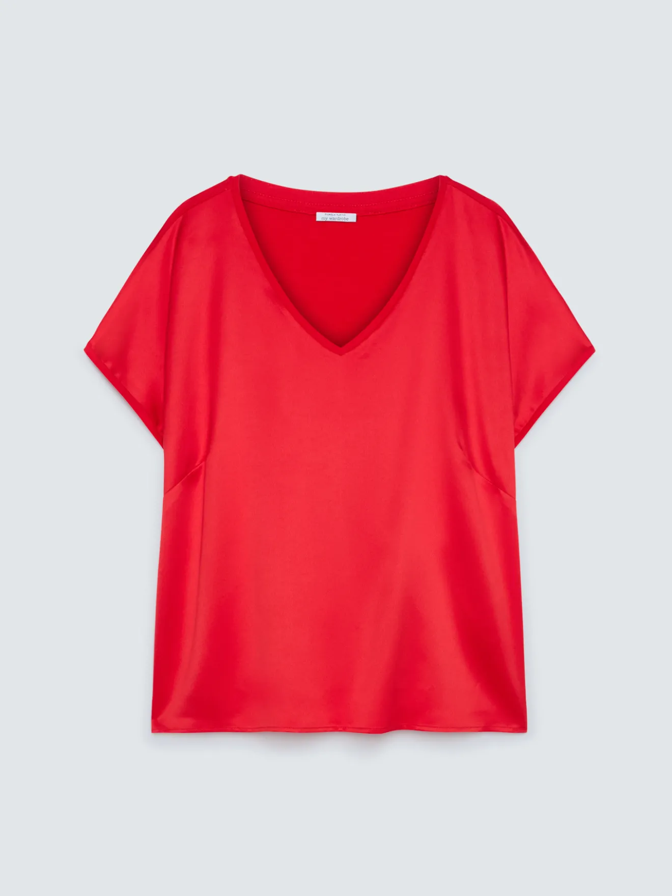 T-shirt bimaterica con scollo a V