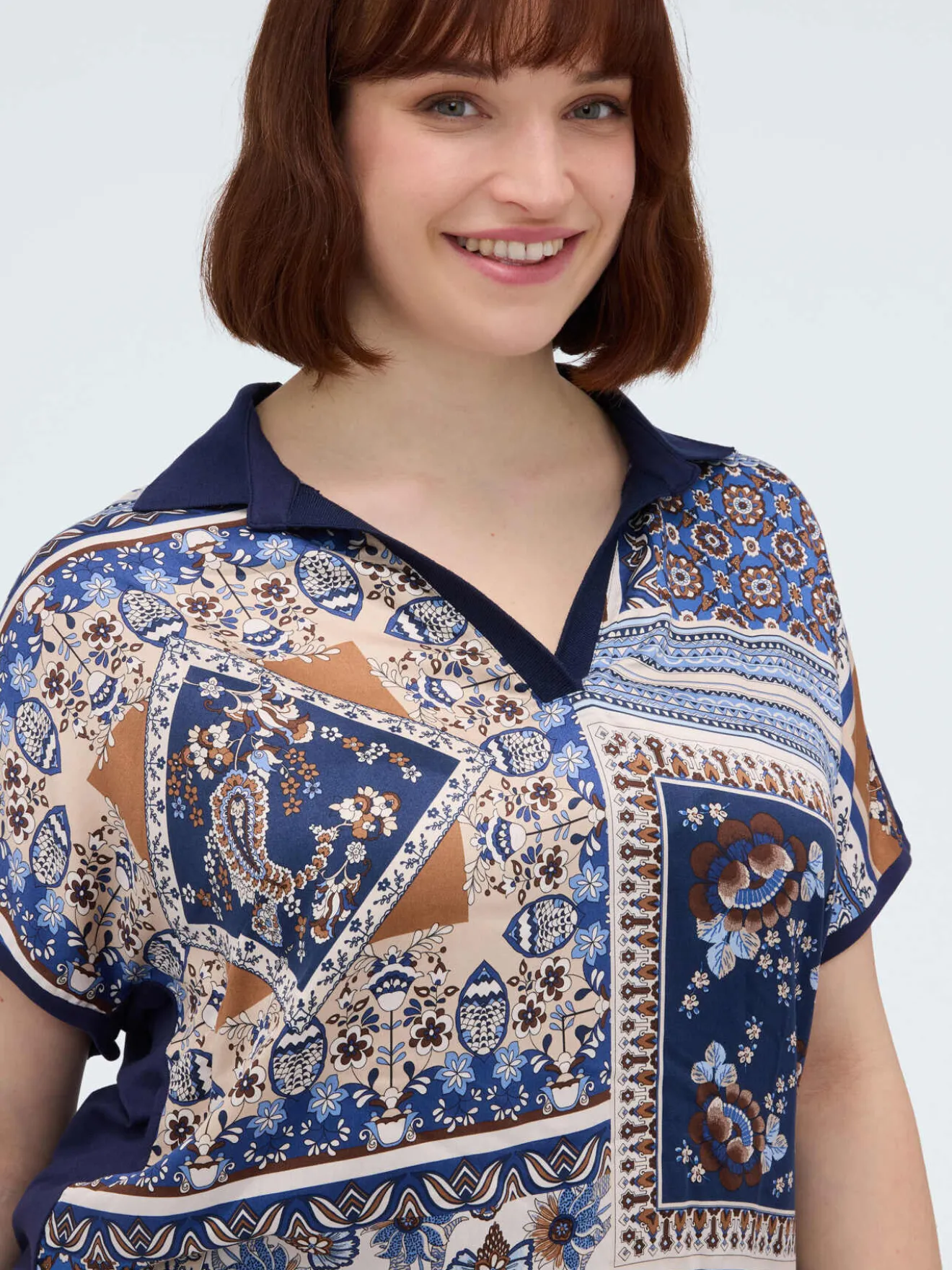 T-shirt bimaterica in misto viscosa