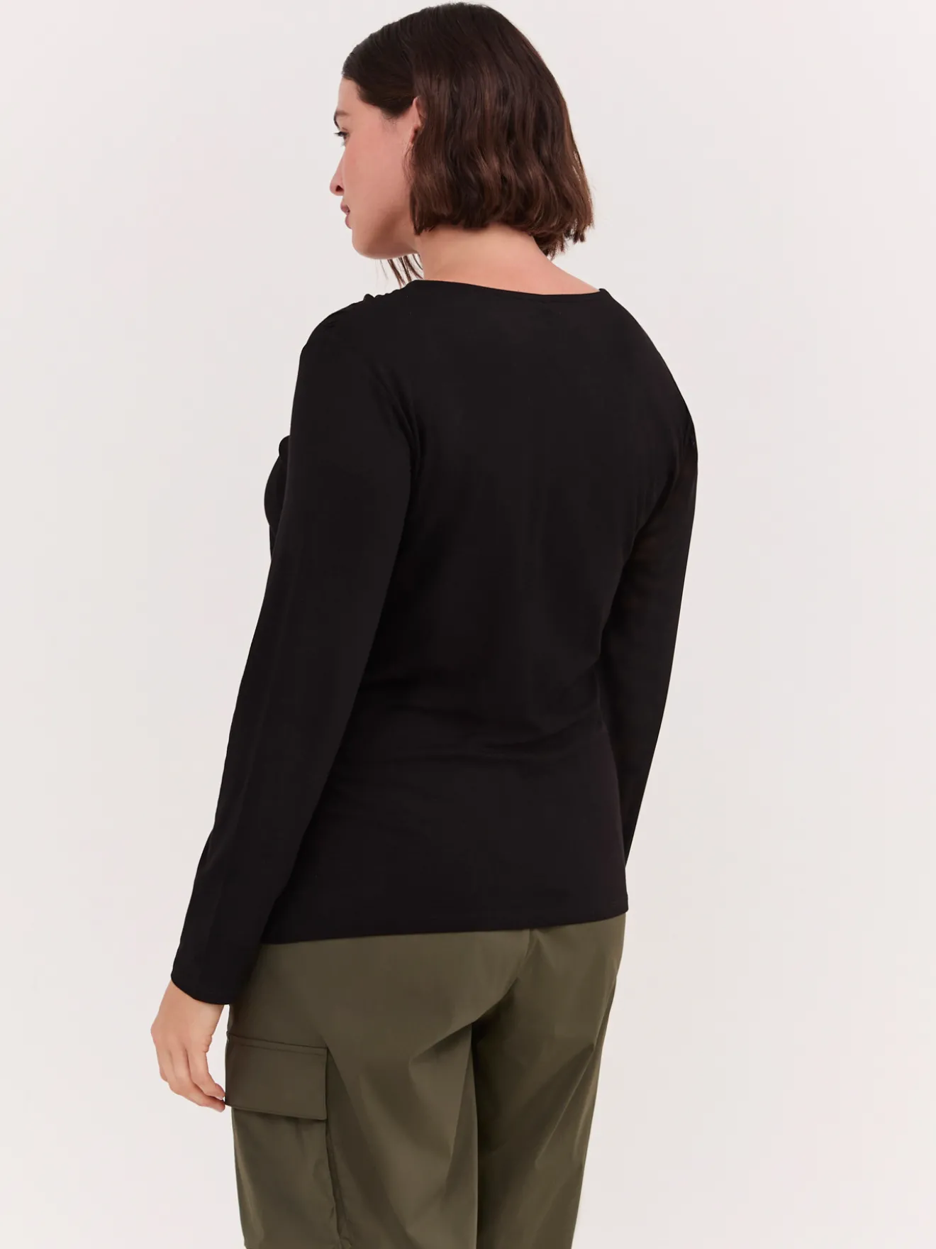 T-shirt con inserto in tulle