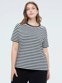 T-shirt in cotone a righe con applicazioni