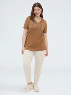 T-shirt in cotone con ricamo floreale