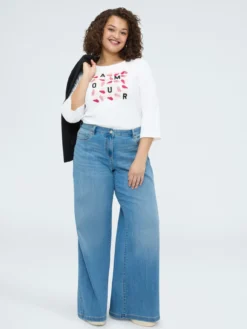 T-shirt in cotone con scritta AMOUR
