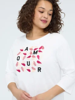 T-shirt in cotone con scritta AMOUR