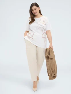 T-shirt in cotone con stampa floreale