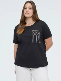 T-shirt in cotone con taschino decorato