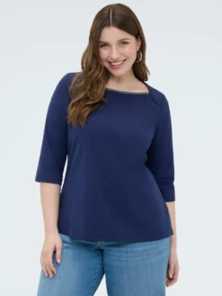 T-shirt in jersey con applicazioni gioiello