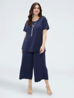 T-shirt in jersey con dettagli ricamati