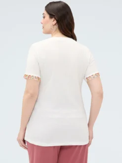 T-shirt in jersey con perline
