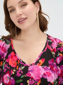 T-shirt in jersey viscosa con stampa