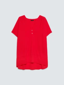 T-shirt in misto lyocell con bottoncini