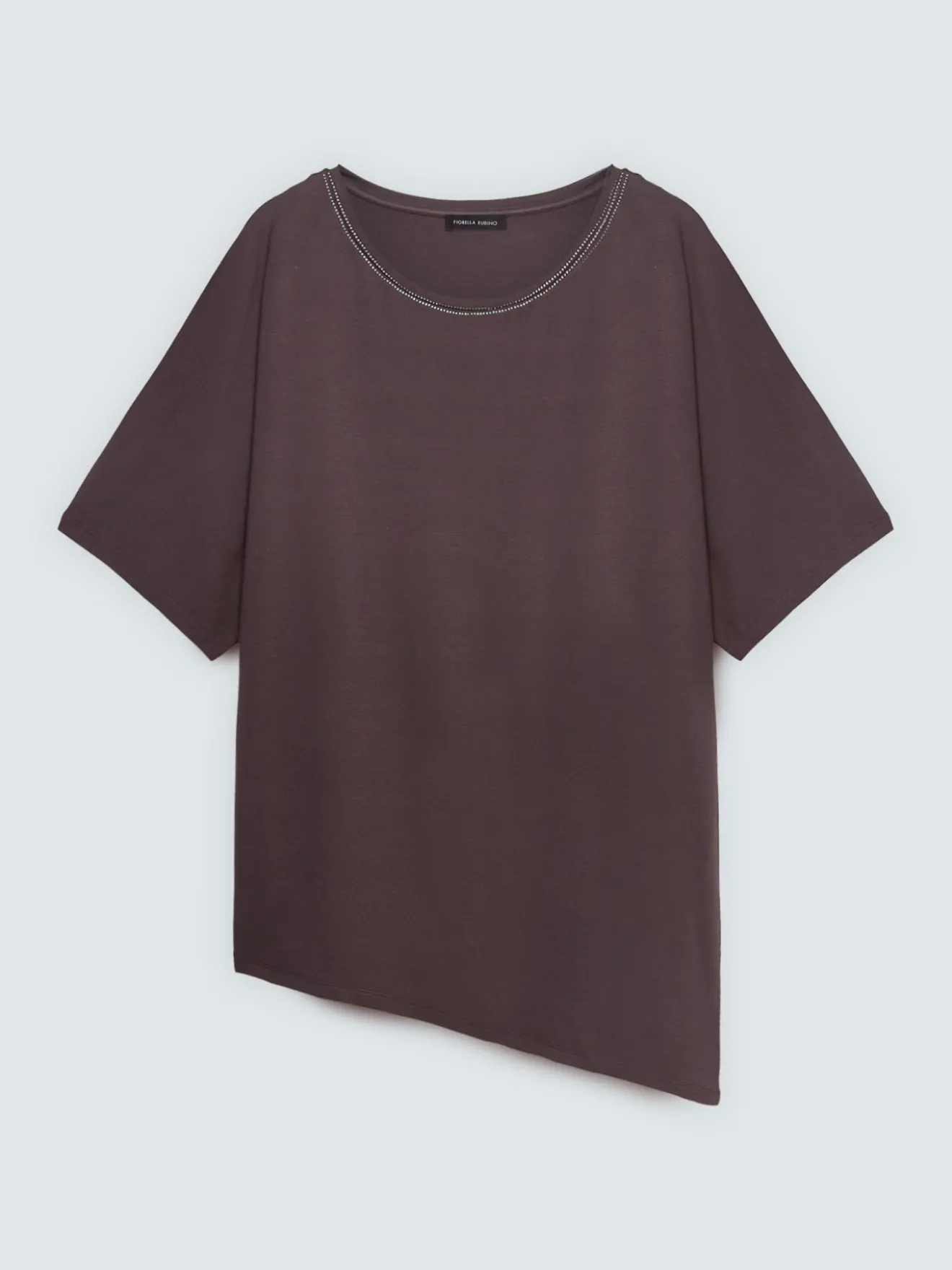 T-shirt in viscosa con strass sullo scollo