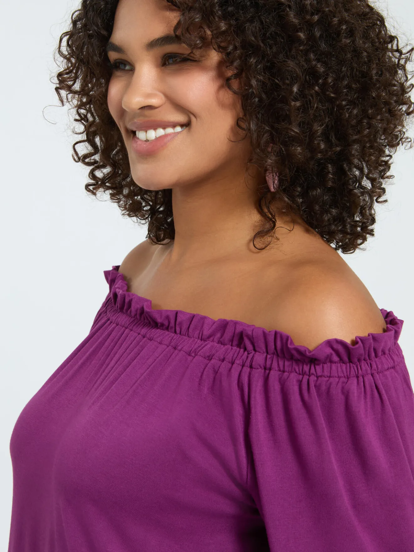 T-shirt off shoulders in jersey di viscosa