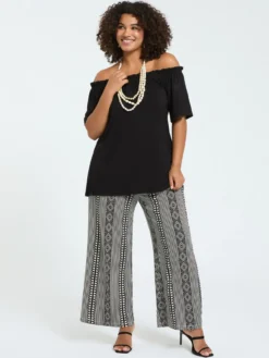 T-shirt off shoulders in jersey di viscosa