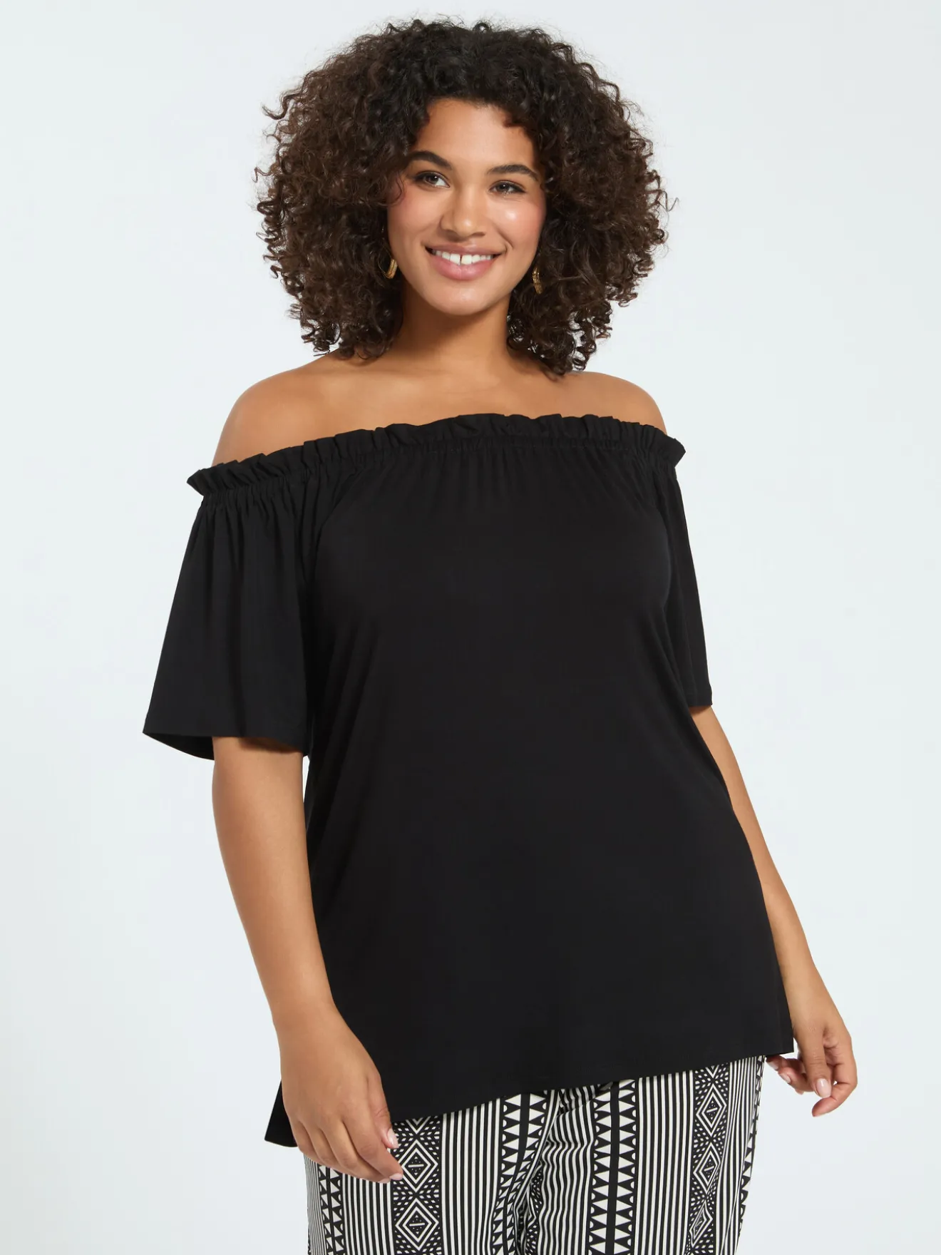 T-shirt off shoulders in jersey di viscosa