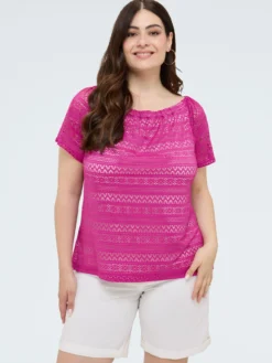 T-shirt traforata off shoulder